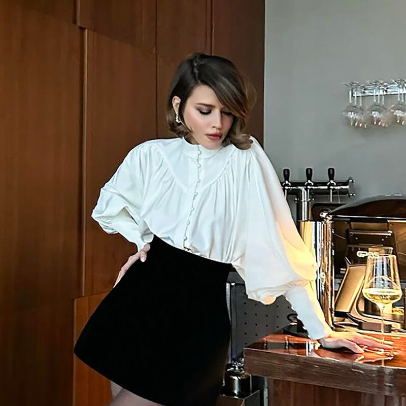 Damska Koszula Wiosenna Stójka Bufiaste Rękawy Plisowany Przód Zapięcie na Guziki