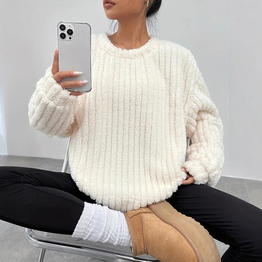 Damski Jesienny Flanelowy Sweter Pulower z Długim Rękawem i Futrzanym Wykończeniem — Biały