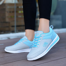 Damskie Sportowe Sneakersy Sznurowane z Okrągłym Noskiem i Lekką Podeszwą EVA