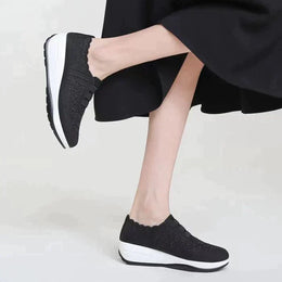 Męskie Letnie Buty Wsuwane Z Siateczkową Cholewką, Okrągłym Noskiem I Wsparciem Łuku Stopy