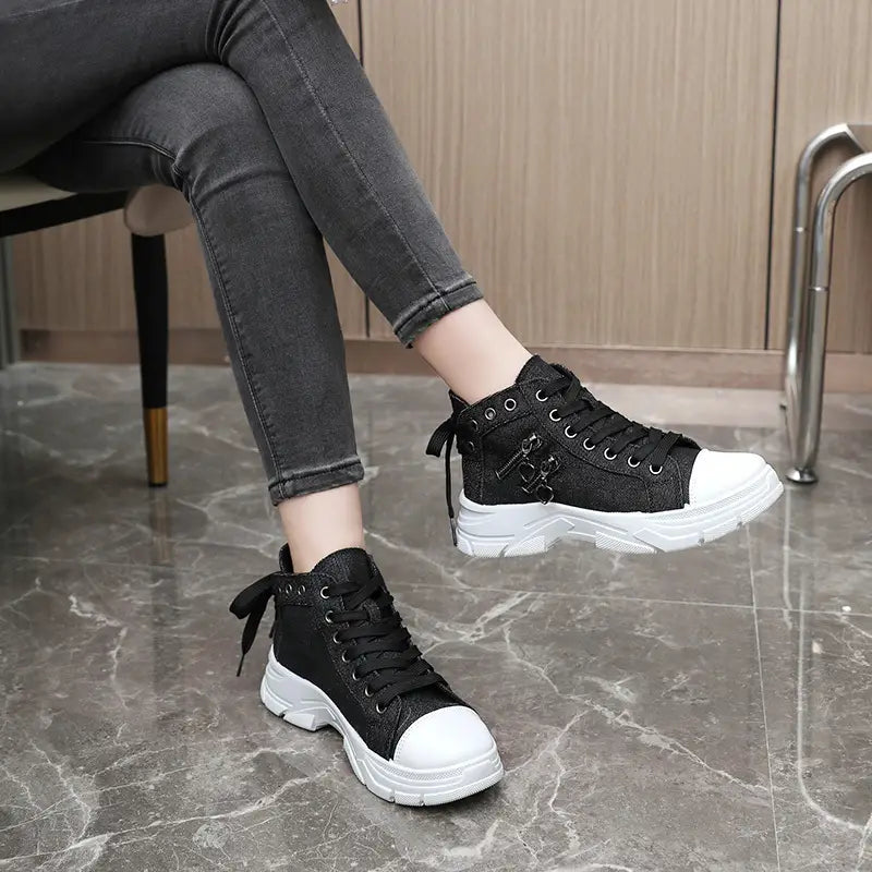 Damskie Sneakersy Platformowe z Podwyższoną Podeszwą, Sznurowaniem i Zamkiem Boczny