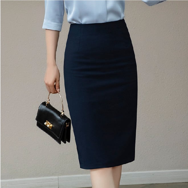 Damska Jesienno-Zimowa Spódnica Midi za Kolano, Slim Fit, w Stylu Welurowym z Wypełnieniem