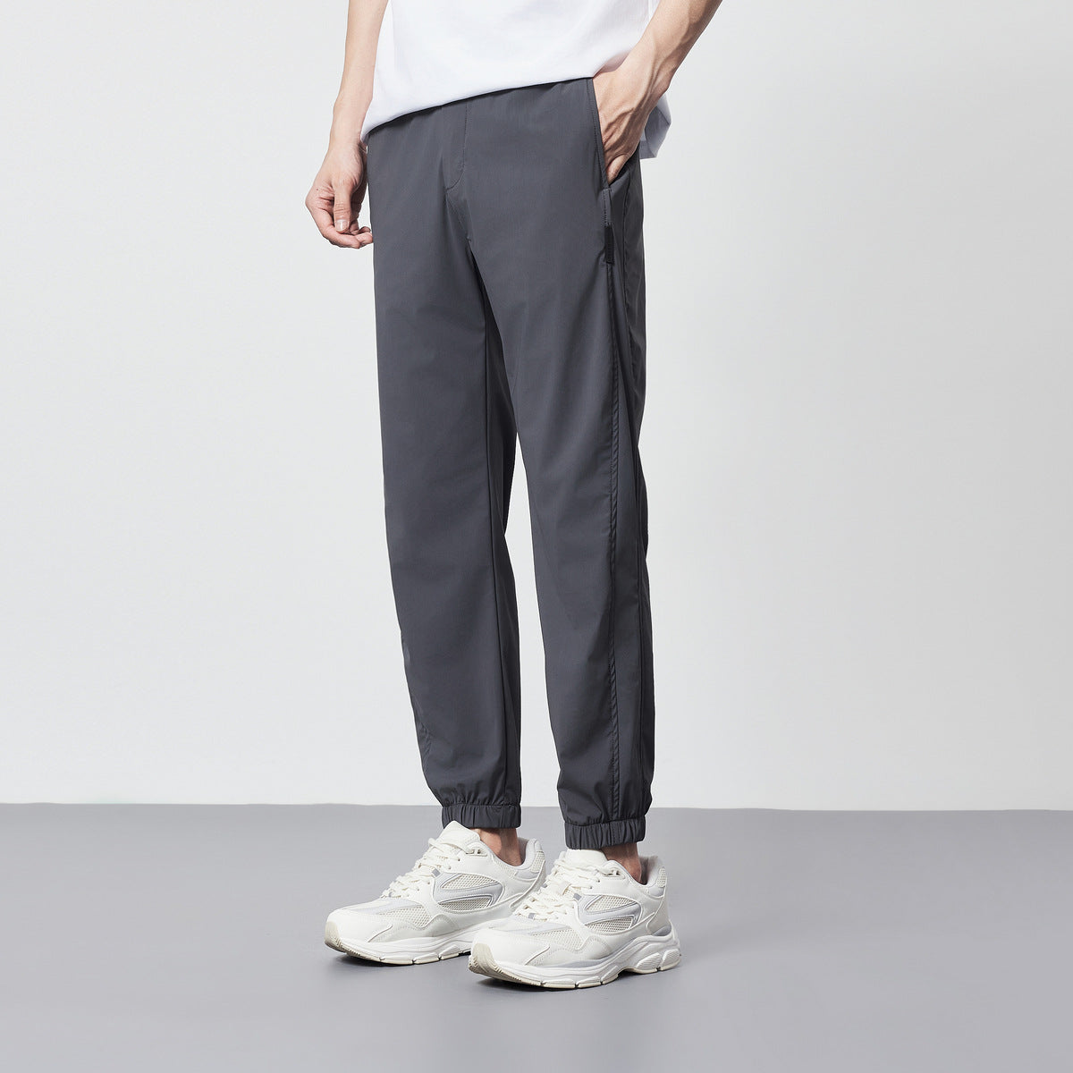 Meskie Letnie, Lodowo-Jedwabne, Chlodne, Cienkie, Skrocone, Zwezane Spodnie Ze Srednim Stanem I Dlugoscia Do Kostki, Ze Sciagaczem Micro Elastic