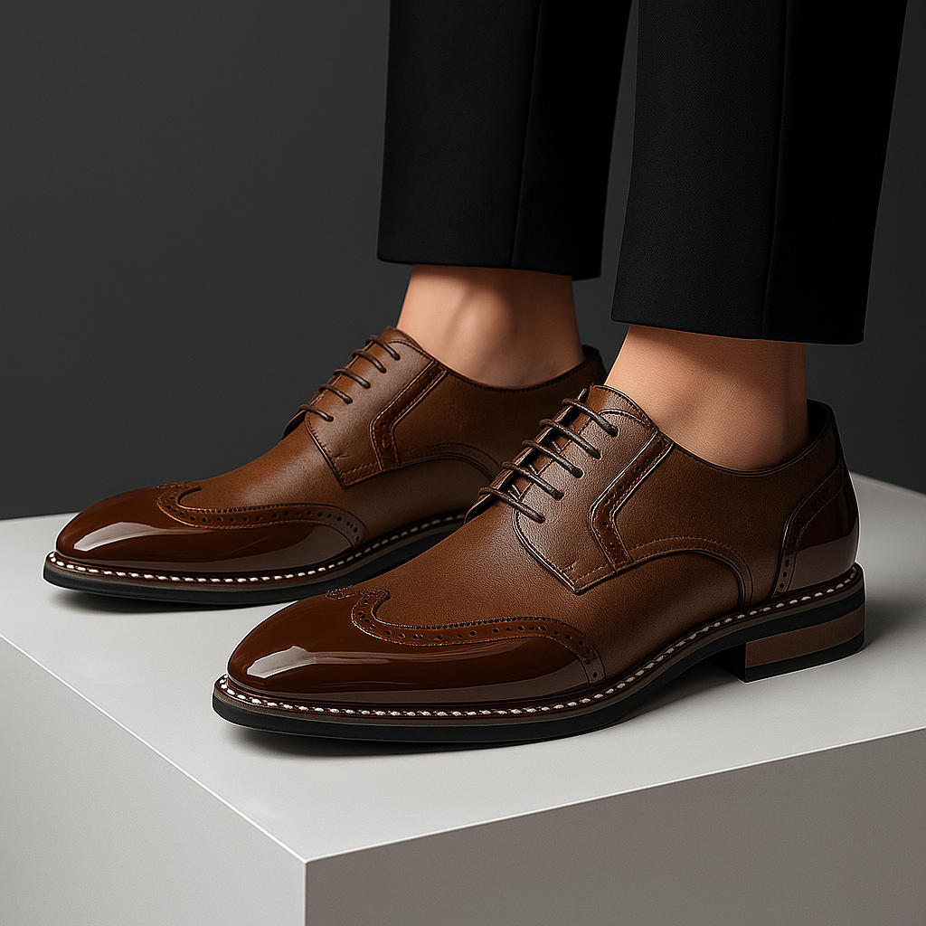 Męskie Buty Brogue z Ozdobnym Perforowaniem i Zakończeniem Wingtip