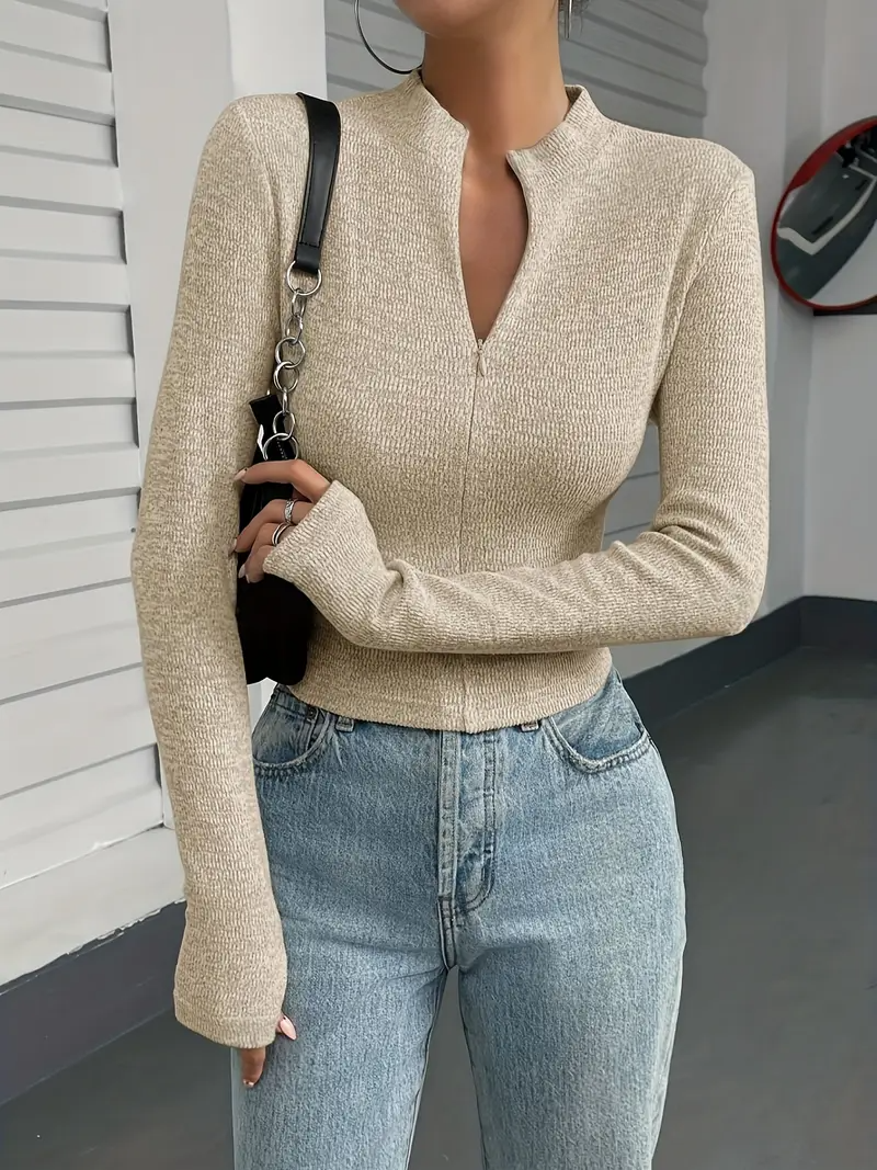 Damski Sweter Dzianinowy Slim Fit z Nieprzezroczystym Wykończeniem