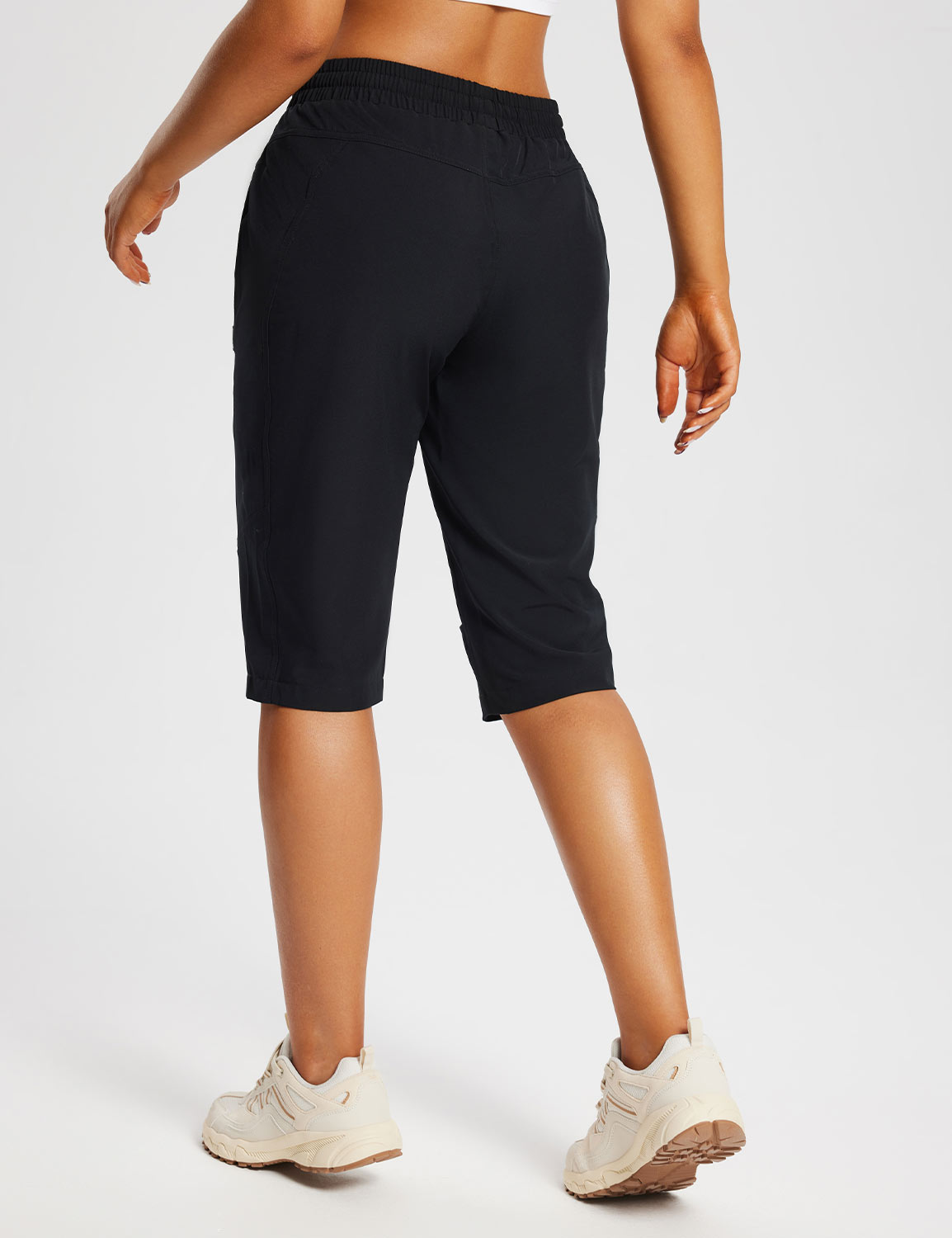 Damskie Spodnie Outdoor Capri z Kieszeniami i Regulowanym Pasem