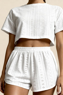 Damski Letni Komplet Piżamowy – Top z Krótkim Rękawem i Szorty, Styl Broderie Anglaise