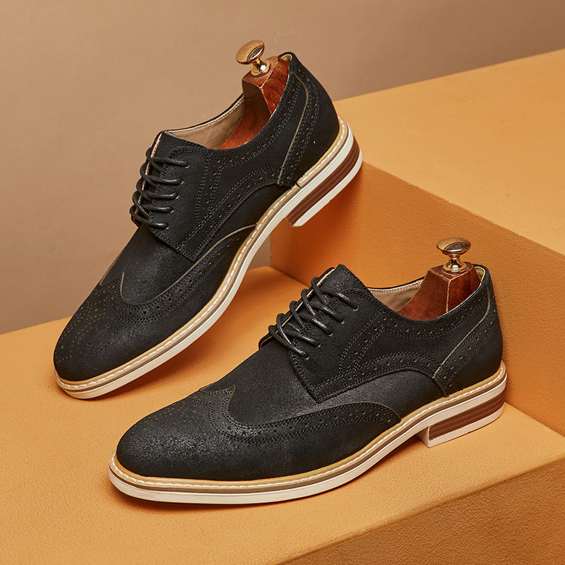 Męskie Buty Sznurowane z Wingtips i Ażurowymi Detalami (Brogue)