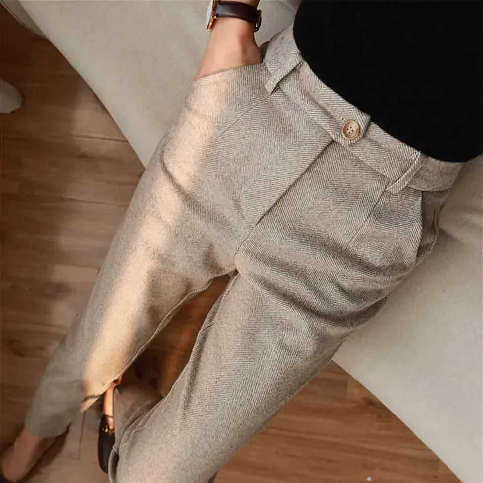 Męskie Spodnie Slim Fit z Prostą Nogawką i Kieszeniami Bocznymi