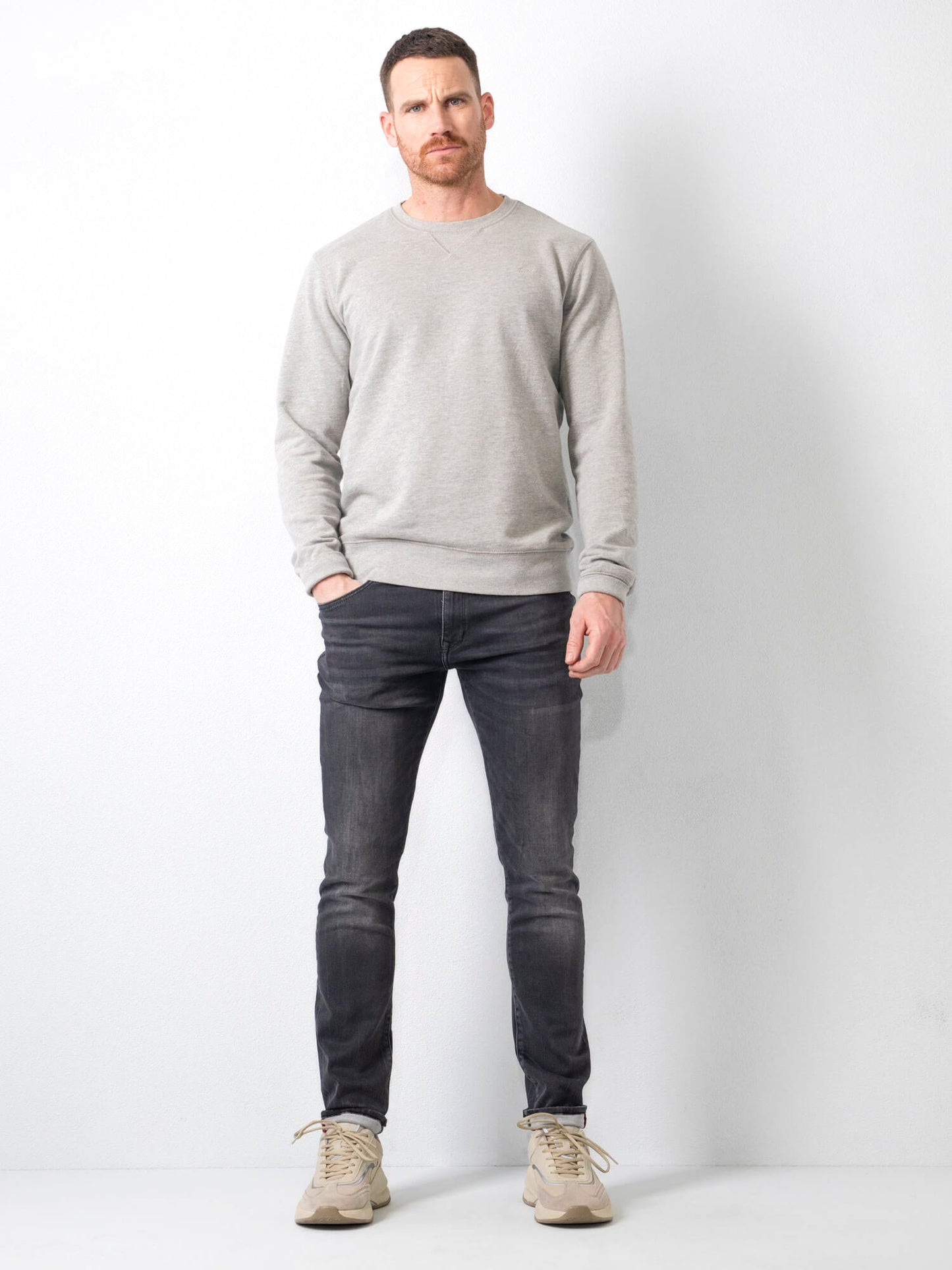 Męskie Jeansy Slim Fit z Klasycznym Układem Pięciu Kieszeni
