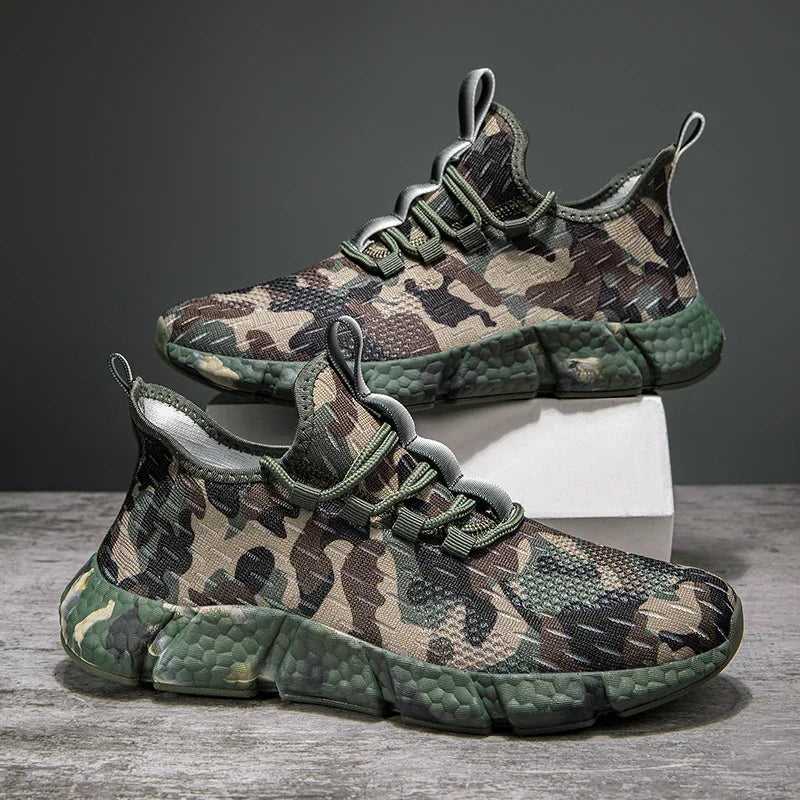 Męskie Sneakersy z Oddychającą Siatką, Wzorem Kamuflażu i Grubą Podeszwą