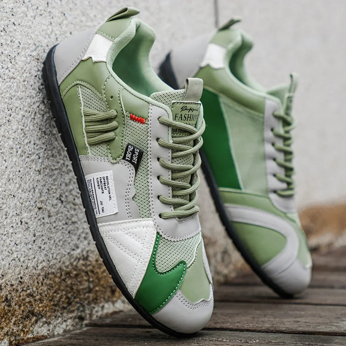 Męskie Sneakersy Sznurowane z Wielowarstwową Siateczką i Panelami