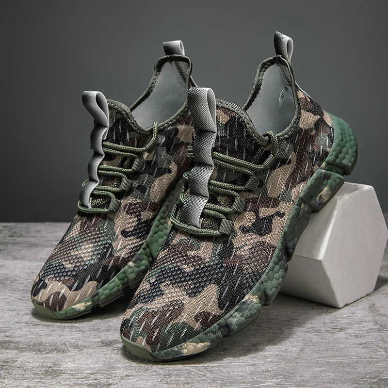 Męskie Sneakersy z Oddychającą Siatką, Wzorem Kamuflażu i Grubą Podeszwą