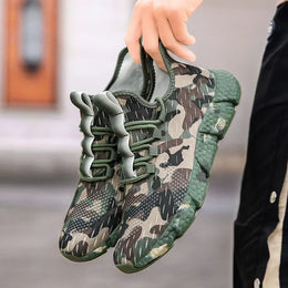 Męskie Sneakersy z Oddychającą Siatką, Wzorem Kamuflażu i Grubą Podeszwą