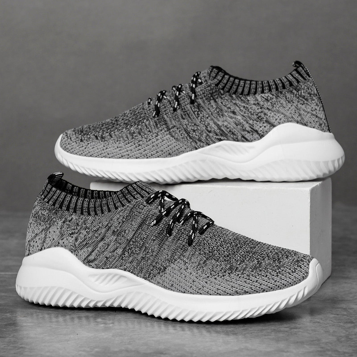 Męskie Sneakersy z Siatki z Elastycznym Kołnierzem i Gumową Podeszwą