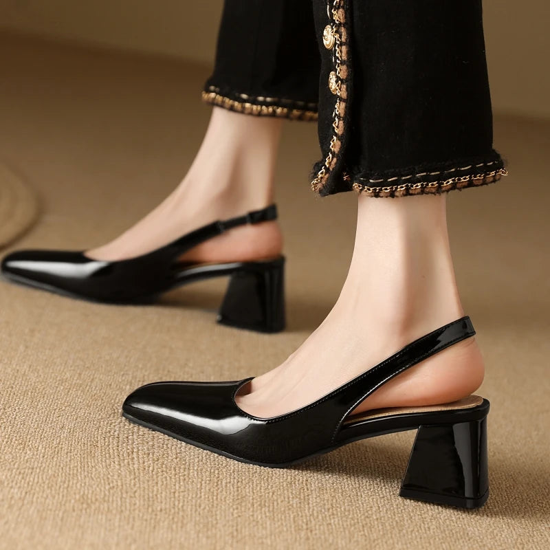 Damskie Buty Na Obcasie Typu Slingback Z Kwadratowym Noskiem I Blokowym Obcasem, Błyszczące Wykończenie