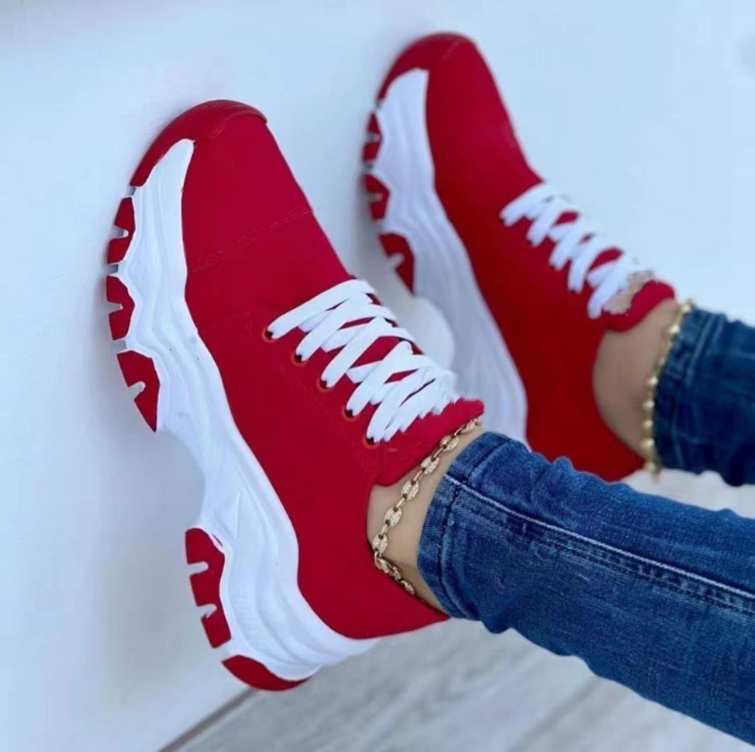 Damskie Letnie Sneakersy Sportowe na Platformie z Sznurowaniem, Okrągłym Noskiem i Średnim Obcasem