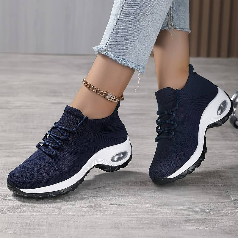 Damskie Buty Sportowe z Dzianiny „Flying Knit”, Okrągłym Noskiem i Wodoodporną Platformą
