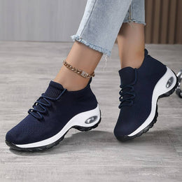 Damskie Buty Sportowe z Dzianiny „Flying Knit”, Okrągłym Noskiem i Wodoodporną Platformą