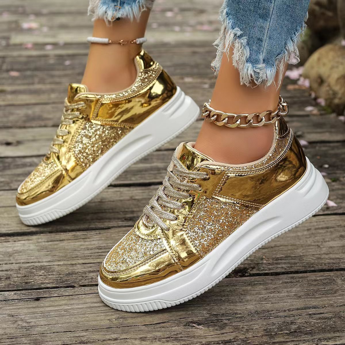Damskie Sneakersy Sznurowane z Cekinowymi Detalami i Grubą Płaską Podeszwą
