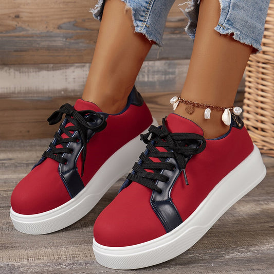 Damskie Sportowe Sneakersy Sznurowane z Okrągłym Noskiem i Podeszwą na Średnim Obcasie