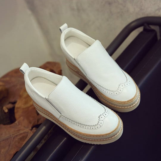 Damskie Sneakersy na Koturnie z Ukrytą Wysokością, Cholewką ze Skóry Bydlęcej i Podeszwą PU