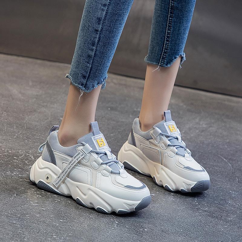 Damskie Sneakersy na Platformie ze Średnim Obcasem, Okrągłym Noskiem i Krzyżowym Paskiem