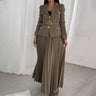 Ciemny khaki