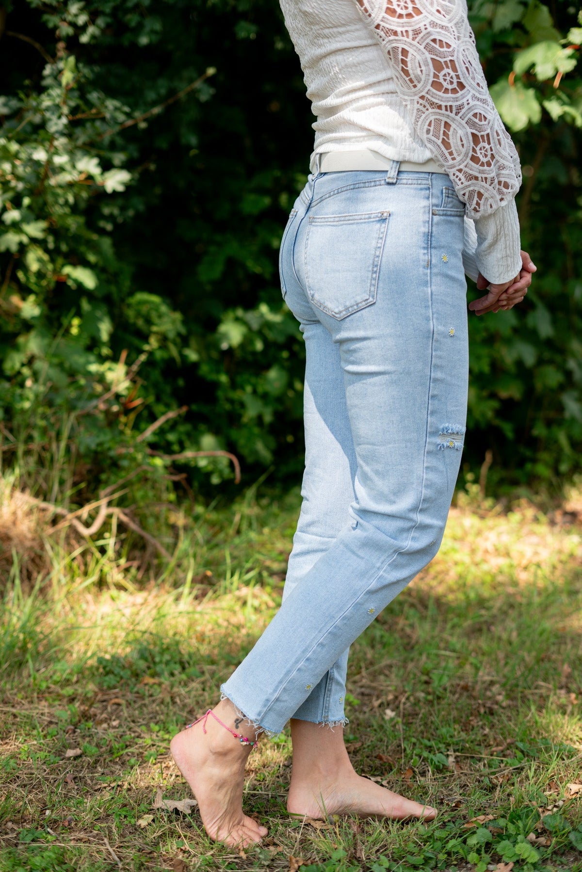 Jeansy Damskie Z Wysokim Stanem, Z Elastycznej Mieszanki Denimu I Nadrukiem Kwiatowym