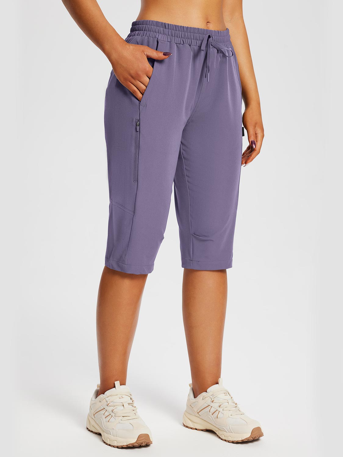 Damskie Spodnie Outdoor Capri z Kieszeniami i Regulowanym Pasem