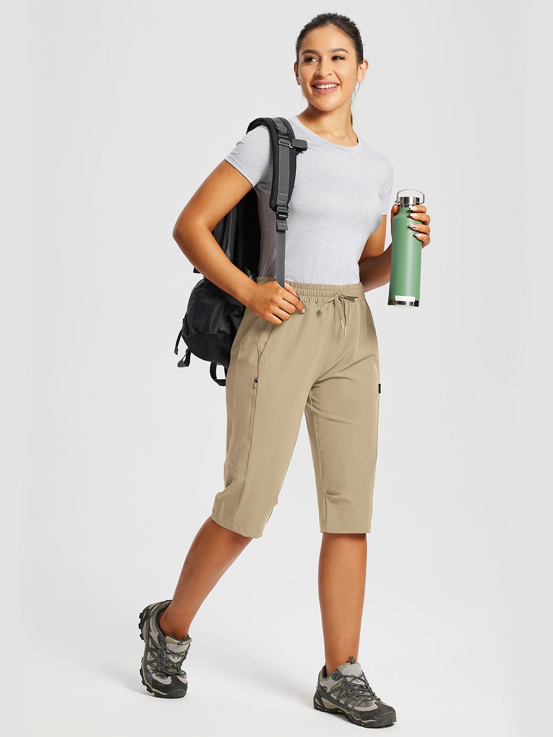 Damskie Spodnie Outdoor Capri z Kieszeniami i Regulowanym Pasem