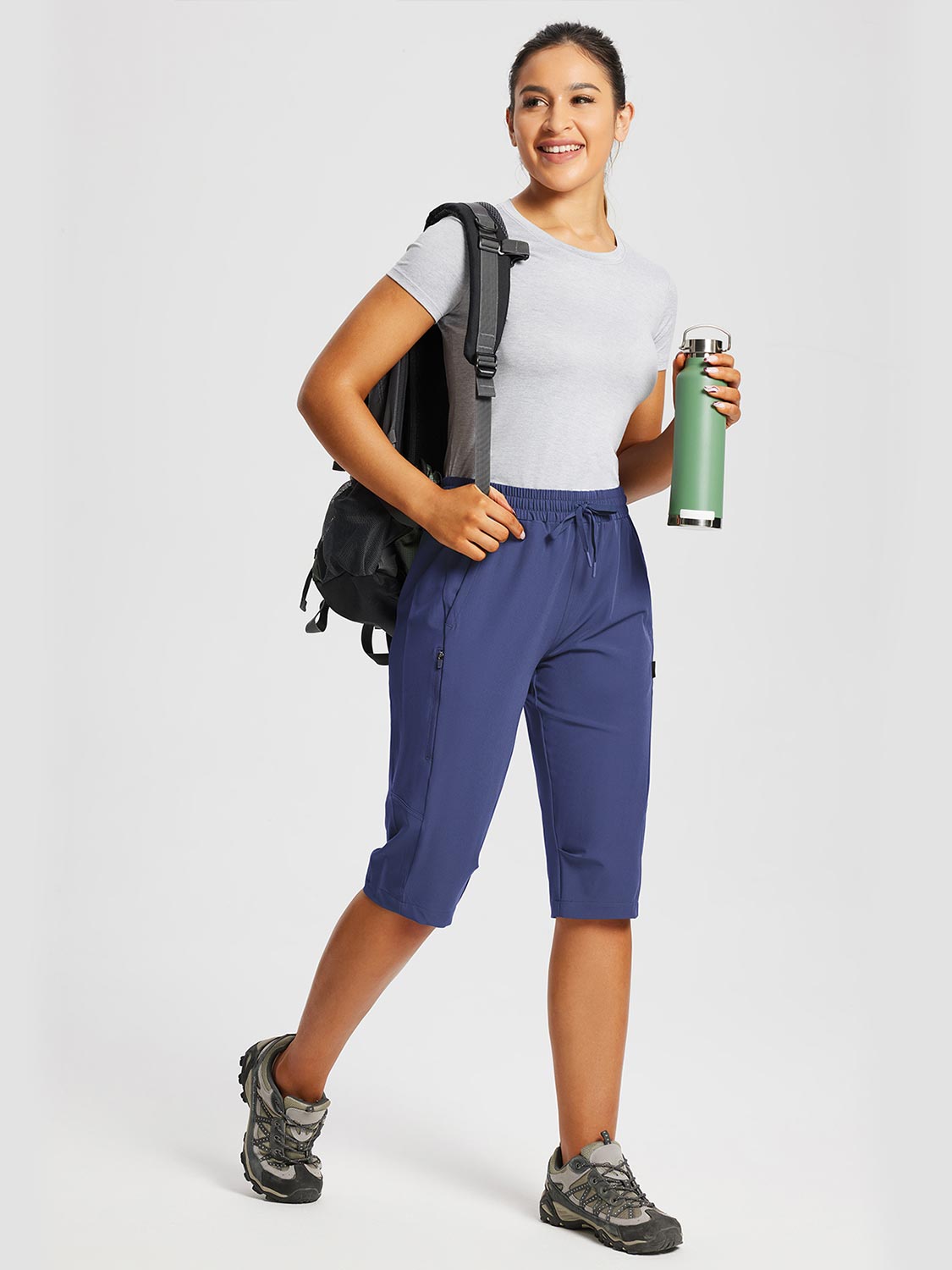Damskie Spodnie Outdoor Capri z Kieszeniami i Regulowanym Pasem