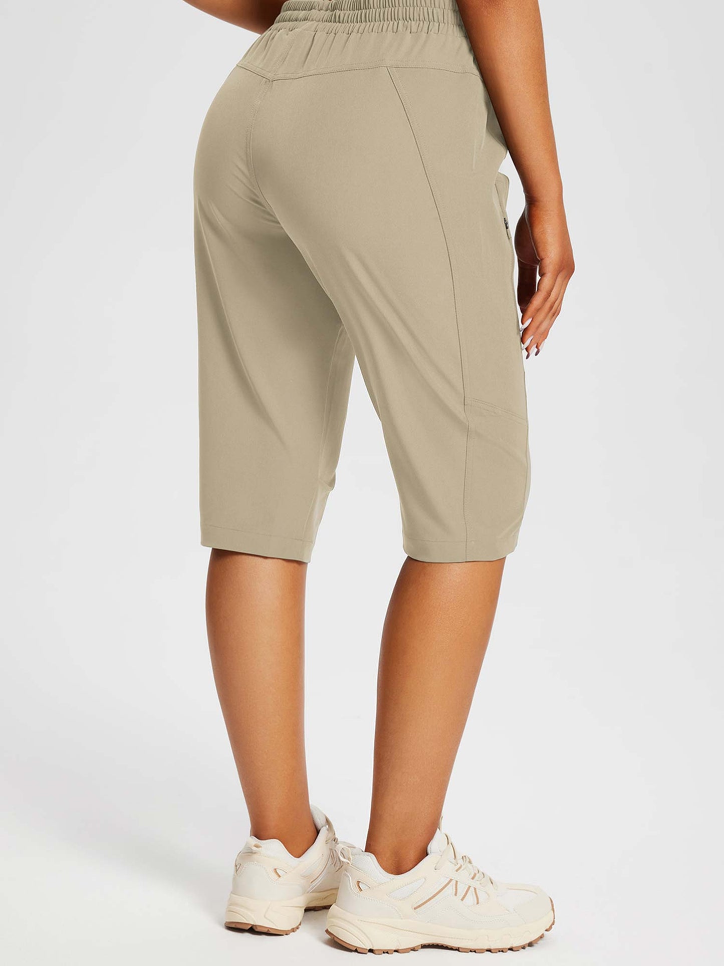 Damskie Spodnie Outdoor Capri z Kieszeniami i Regulowanym Pasem