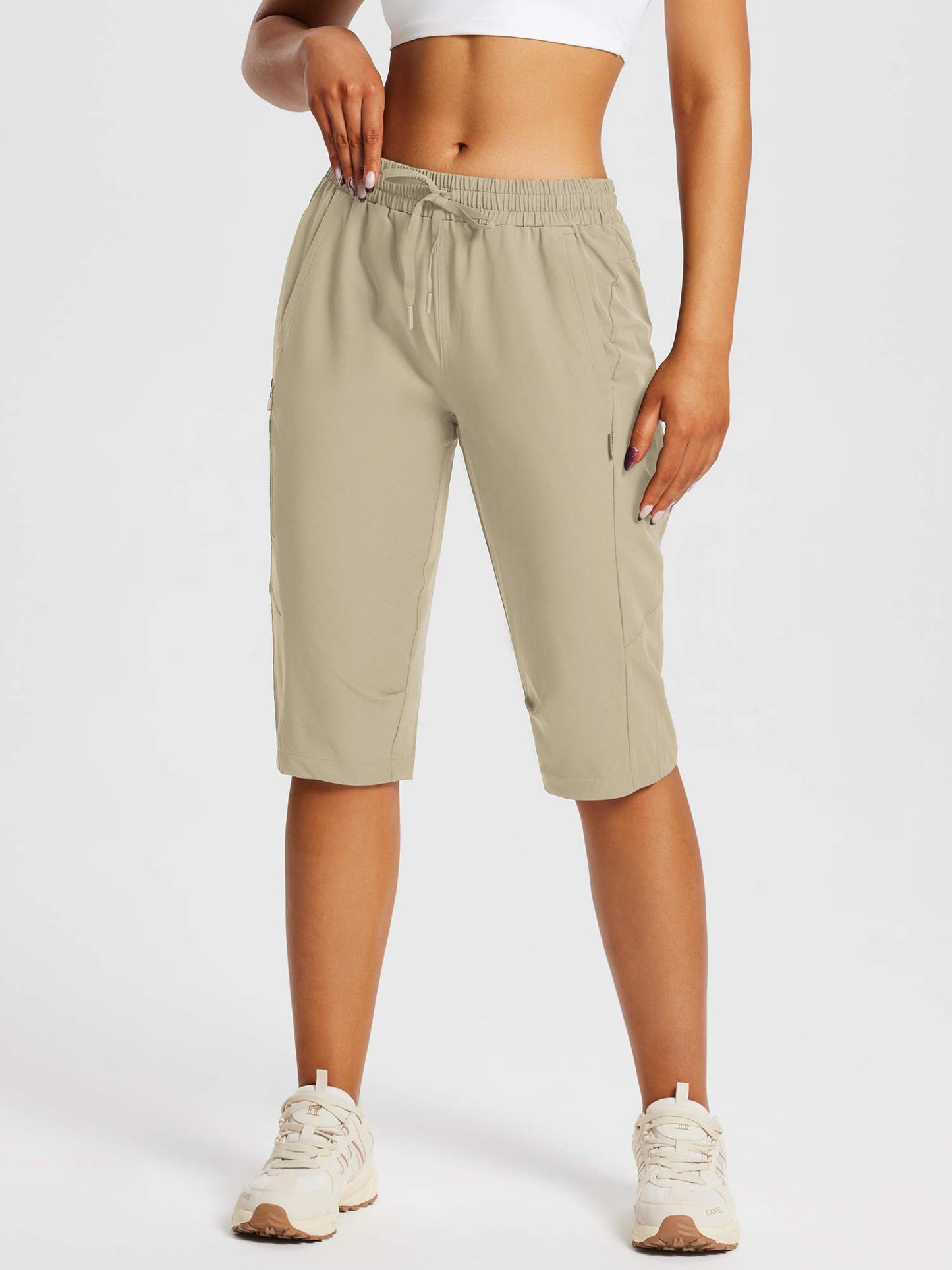 Damskie Spodnie Outdoor Capri z Kieszeniami i Regulowanym Pasem